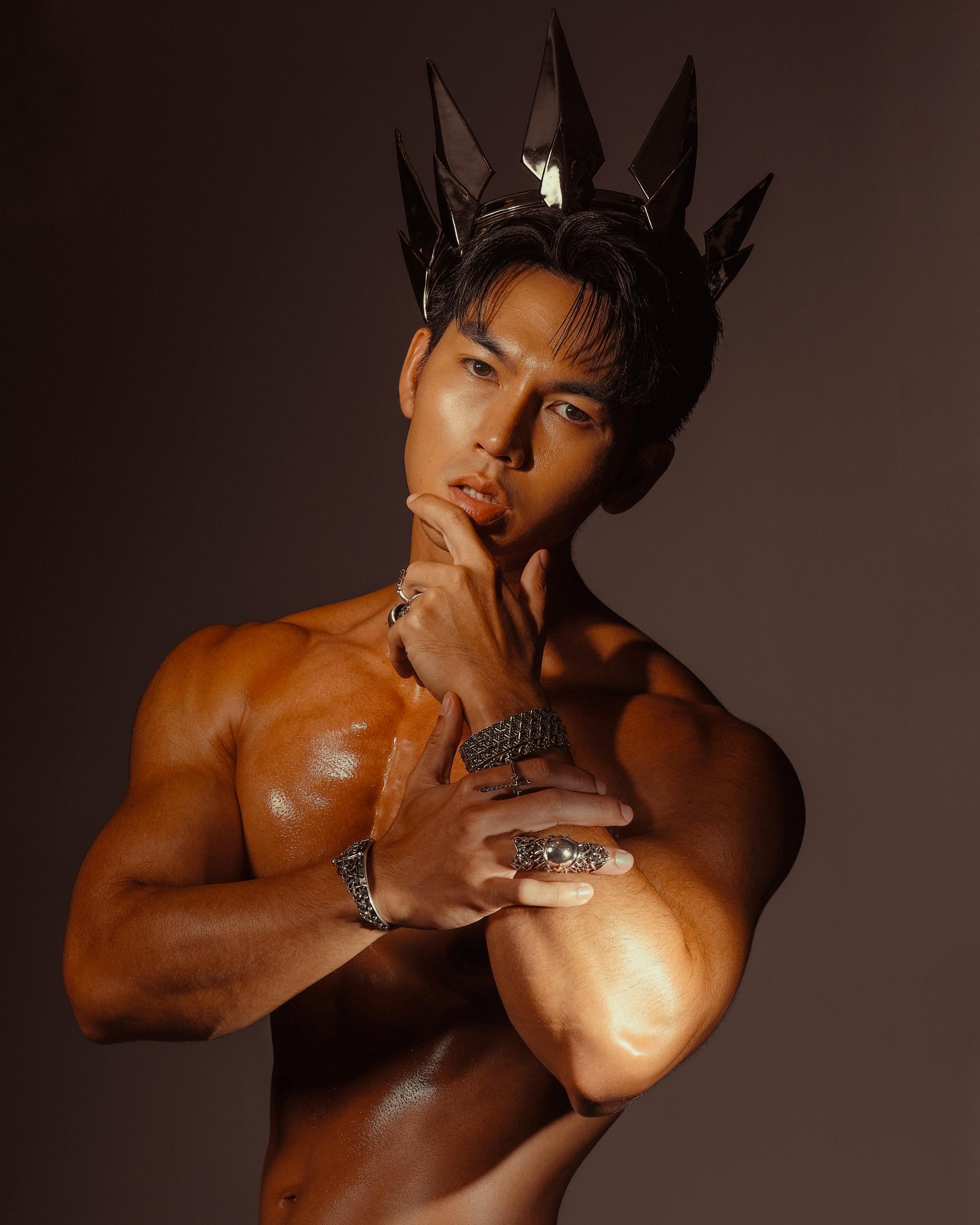 Boonyakorn 
Tajai